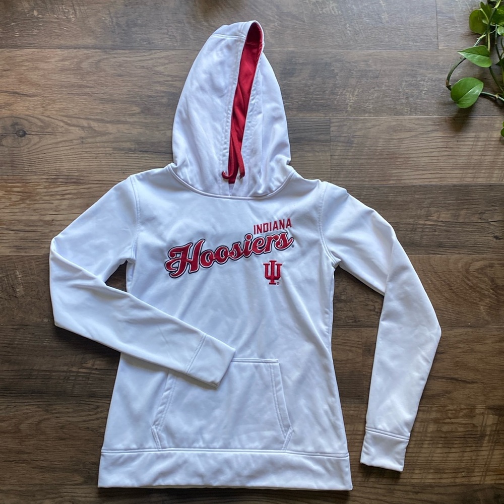 Indiana Hoosiers hoodie. White with red lettering.Size S